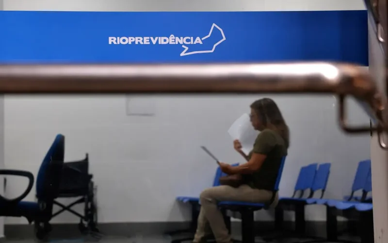 Alerj limita investimentos do Rioprevidência a bancos federais