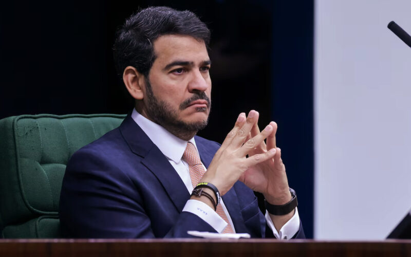 Messias: sabatina do STF com placar apertado no Senado