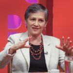 Repórter é agredida por bolsonarista na Câmara