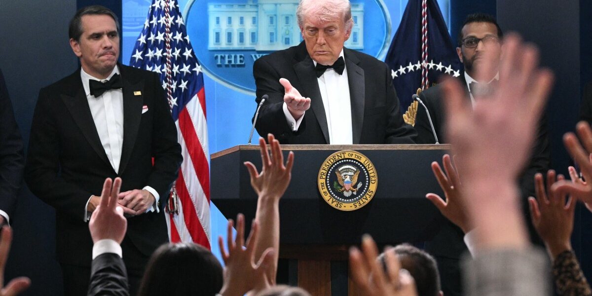 Trump classifica ataque em Washington como lobo solitário