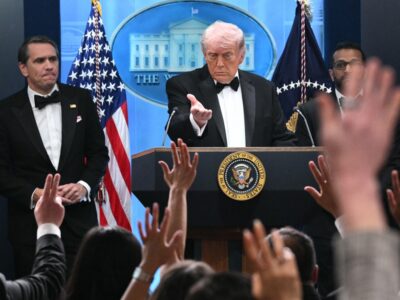 Trump classifica ataque em Washington como lobo solitário