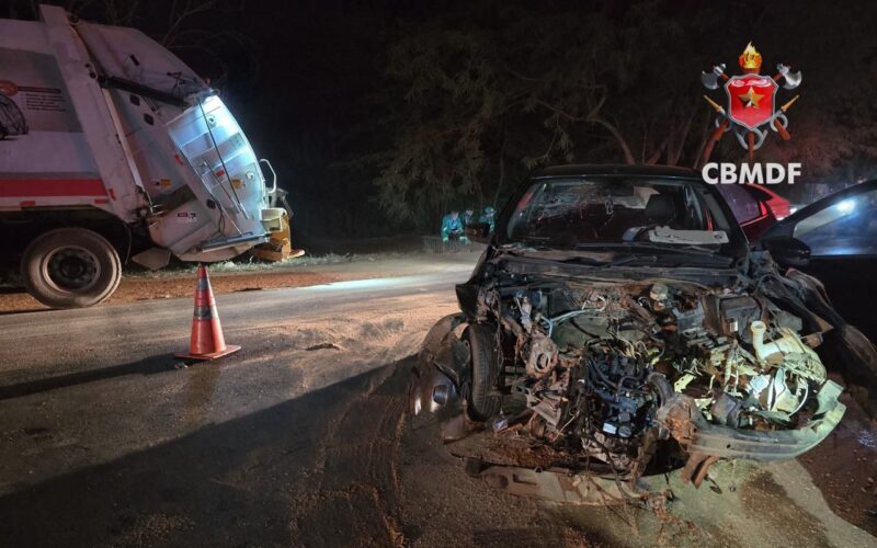 Acidente na DF-440 deixa condutora ferida em Sobradinho