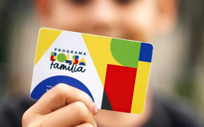 Bolsa Família atende 19 milhões de lares com benefício médio de R$ 678