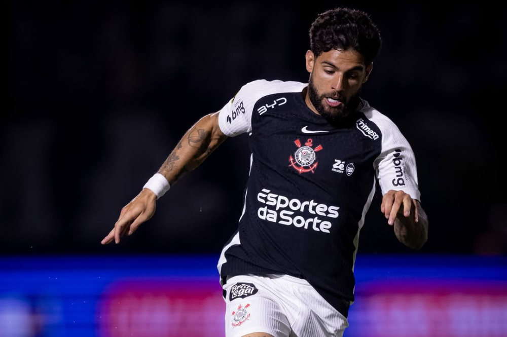 Corinthians vence Barra e avança na Copa do Brasil