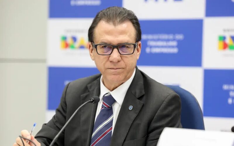 Marinho: Congresso precisa encarar projetos da 6x1 e apps
