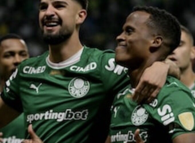 Palmeiras pode disparar antes da pausa e reviver roteiro de título em ano de Copa