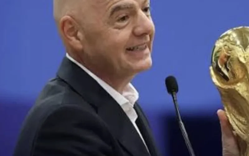 FIFA desiste de privatizar Copa do Mundo após crise global