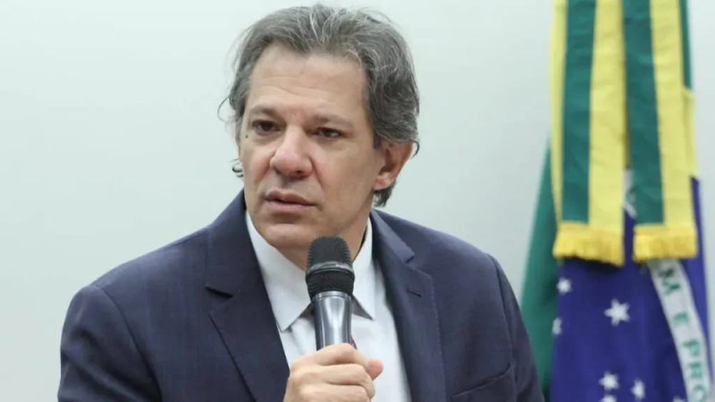 Haddad questionará Tarcísio por PM seguir motorista