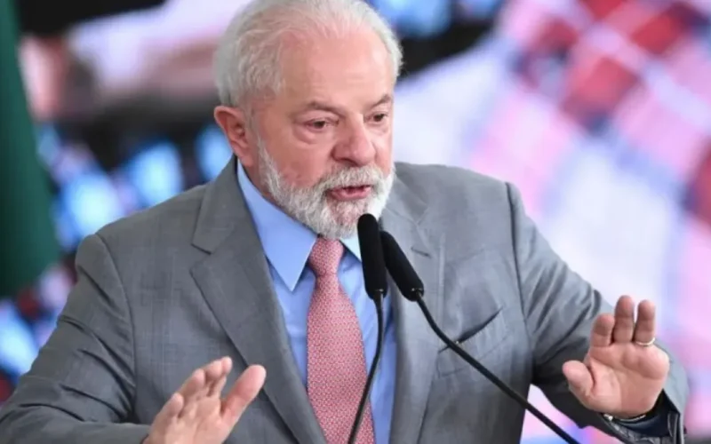 Lula e Flávio empatam tecnicamente em 2º turno, diz Quaest