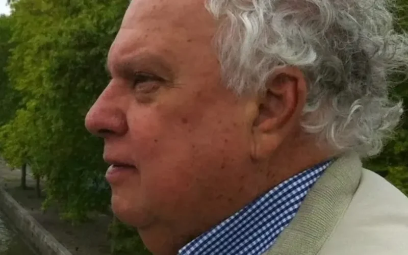 Morre Luiz Gutemberg, ícone do jornalismo de Brasília, aos 89 anos